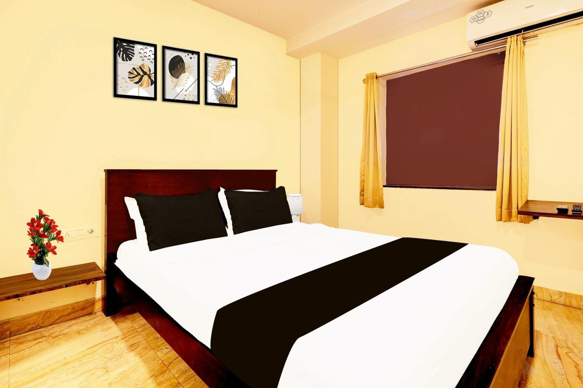 Super Hotel O Mahanadu Formerly Akshaya Bheemas Vijayawāda Eksteriør billede