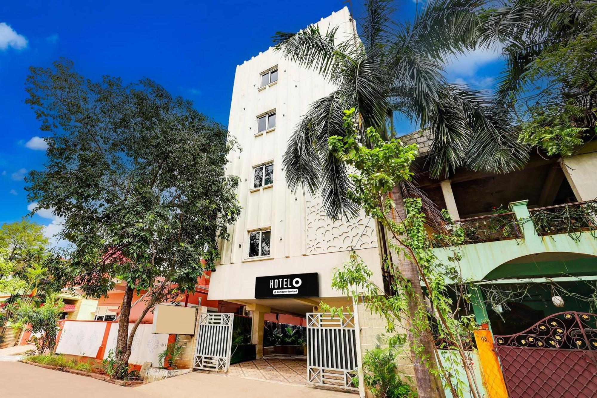 Super Hotel O Mahanadu Formerly Akshaya Bheemas Vijayawāda Eksteriør billede